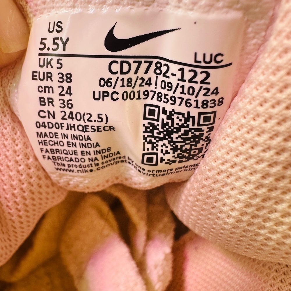 Nike Women’s Mid-Top Sneakers in Pink and White - Picture 10 of 10
